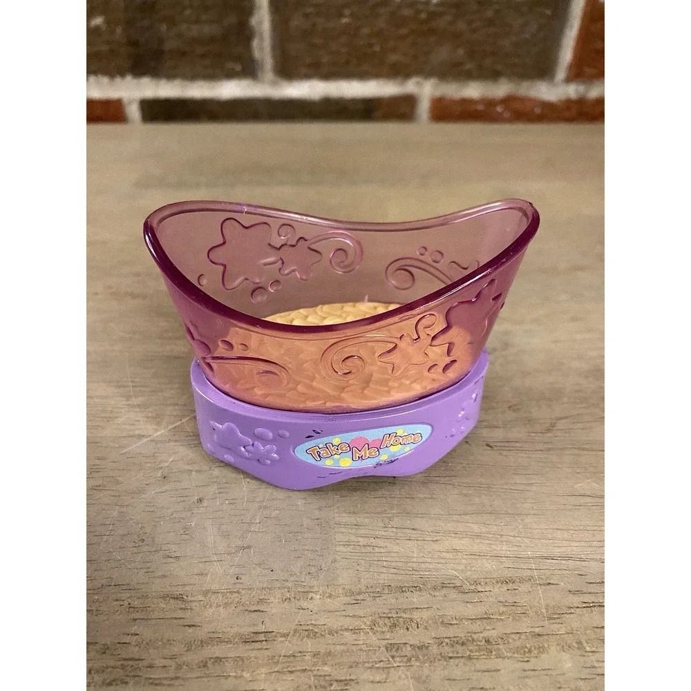Vtg Littlest Pet Shop LPS Treat Dispenser Center & Additional Accessories